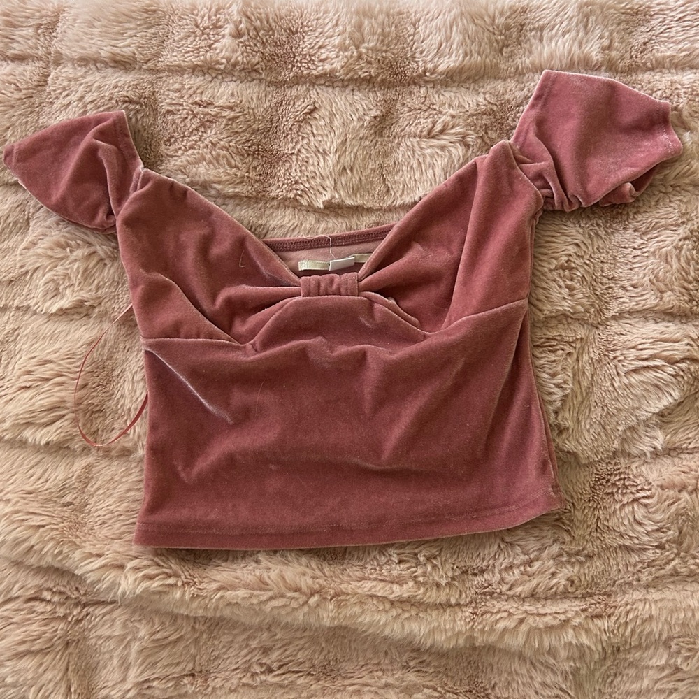 URBAN OUTFITTERS velvet top